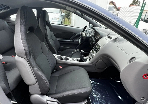 Toyota Celica cena 22500 przebieg: 237000, rok produkcji 2001 z Wąchock małe 466